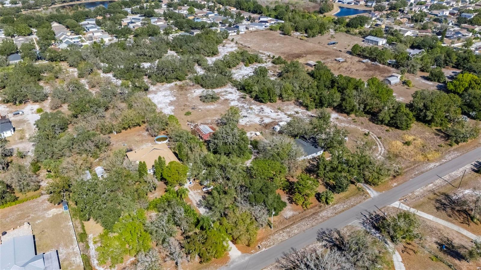 CADRECHA ESTATES - Residential