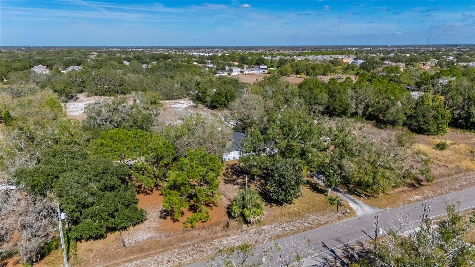 CADRECHA ESTATES - Residential