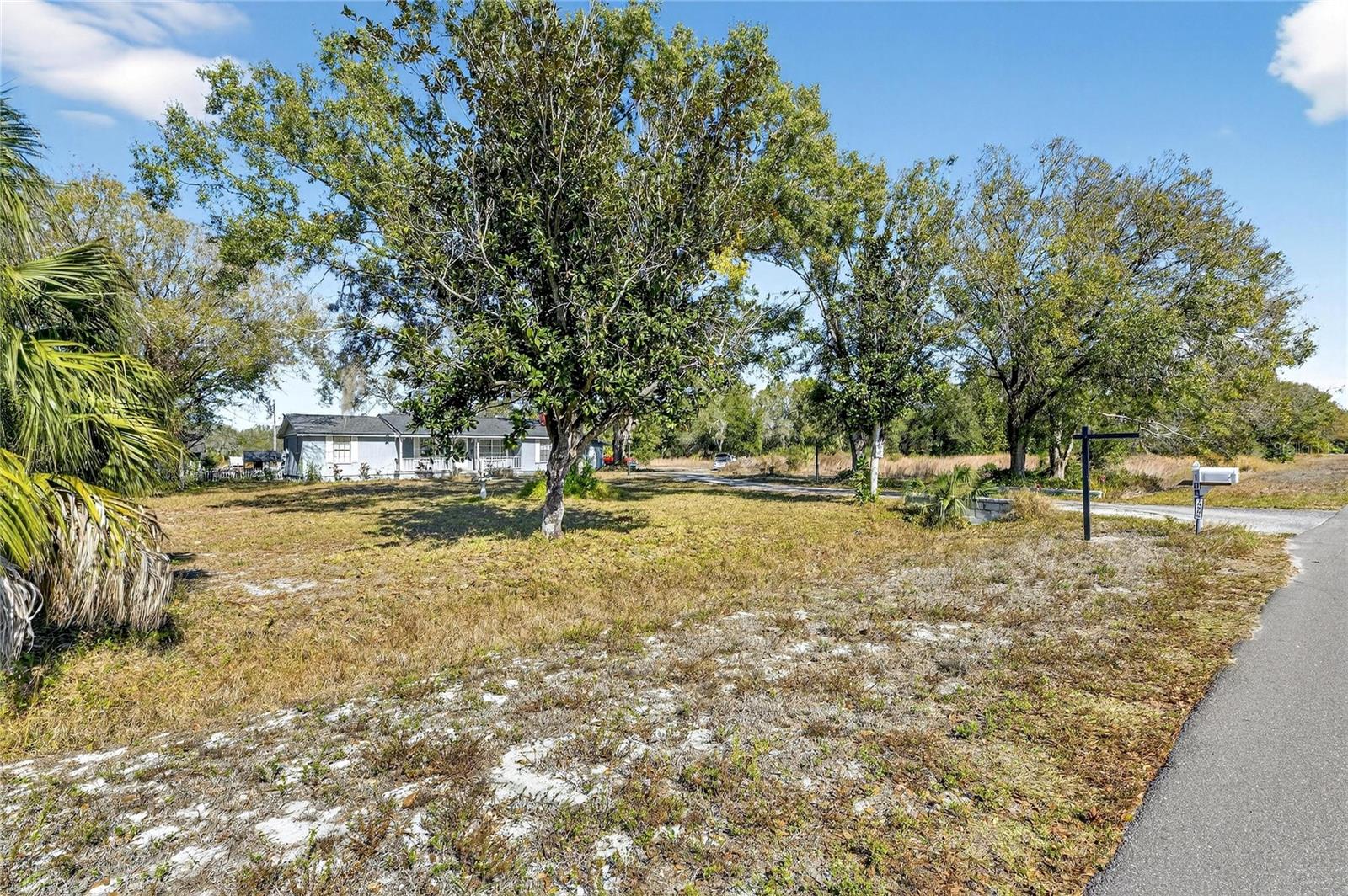 CADRECHA ESTATES - Residential