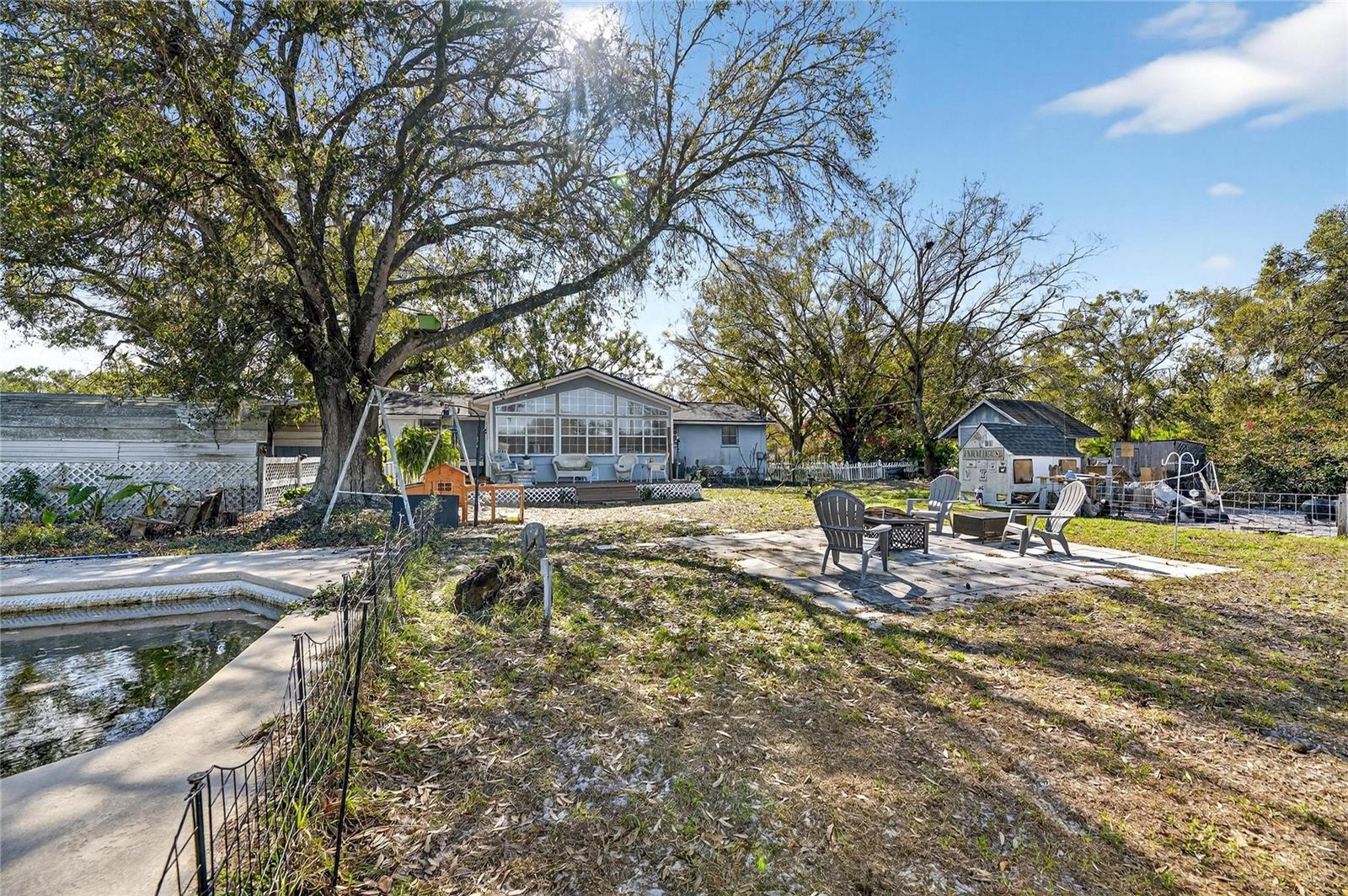 CADRECHA ESTATES - Residential