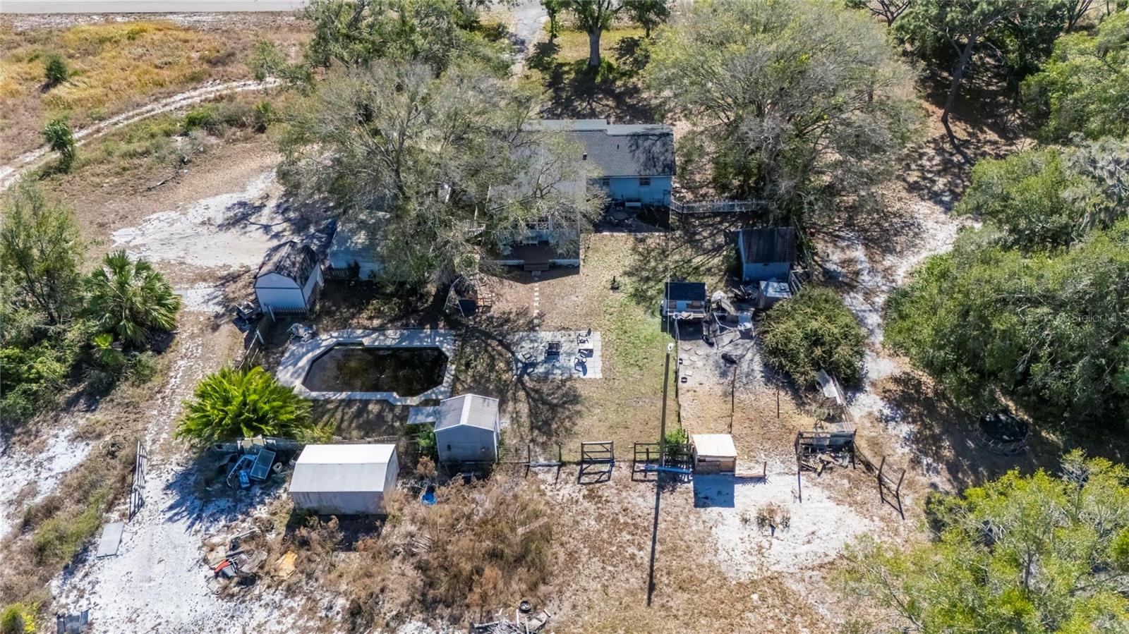 CADRECHA ESTATES - Residential