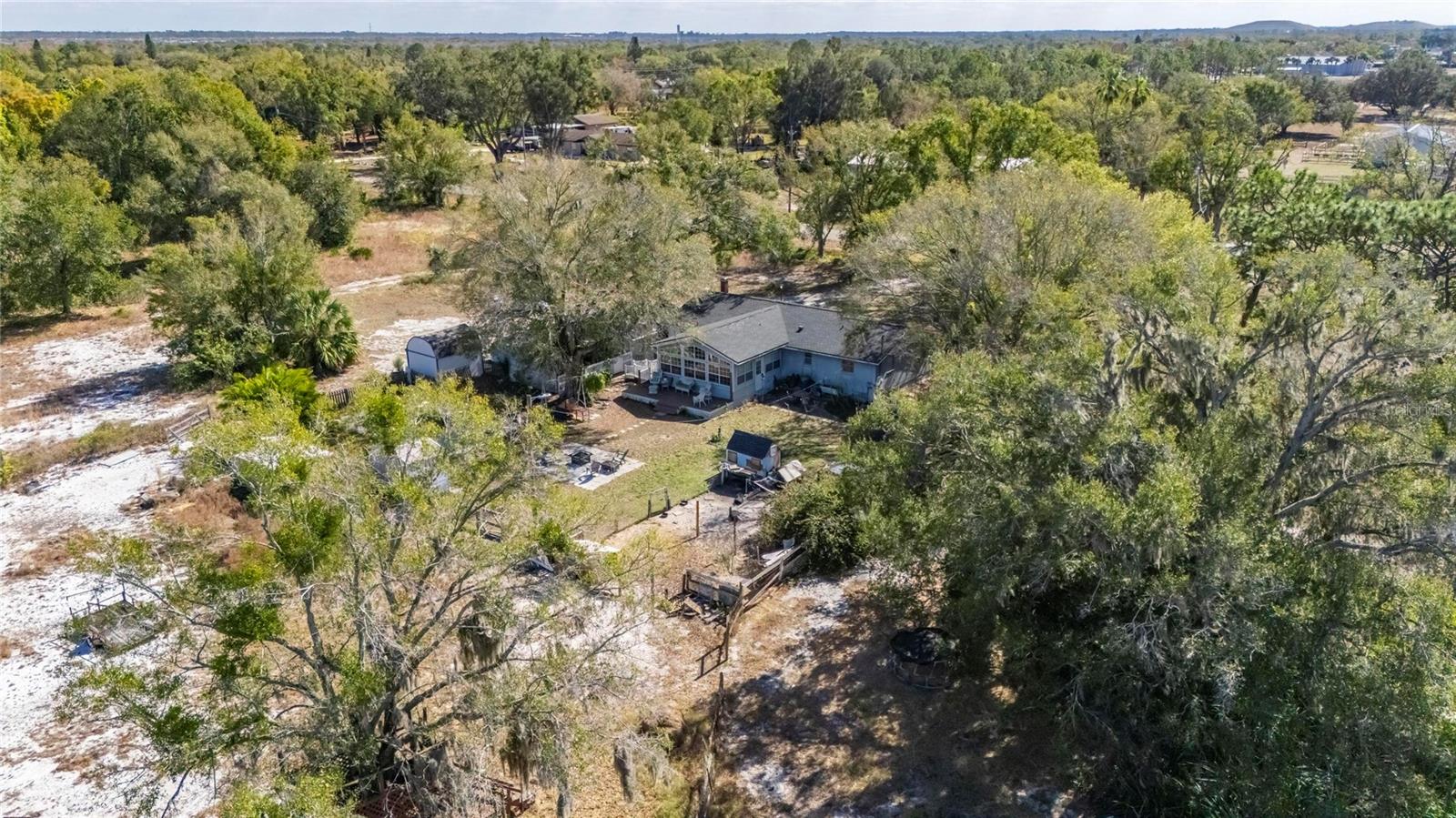 CADRECHA ESTATES - Residential