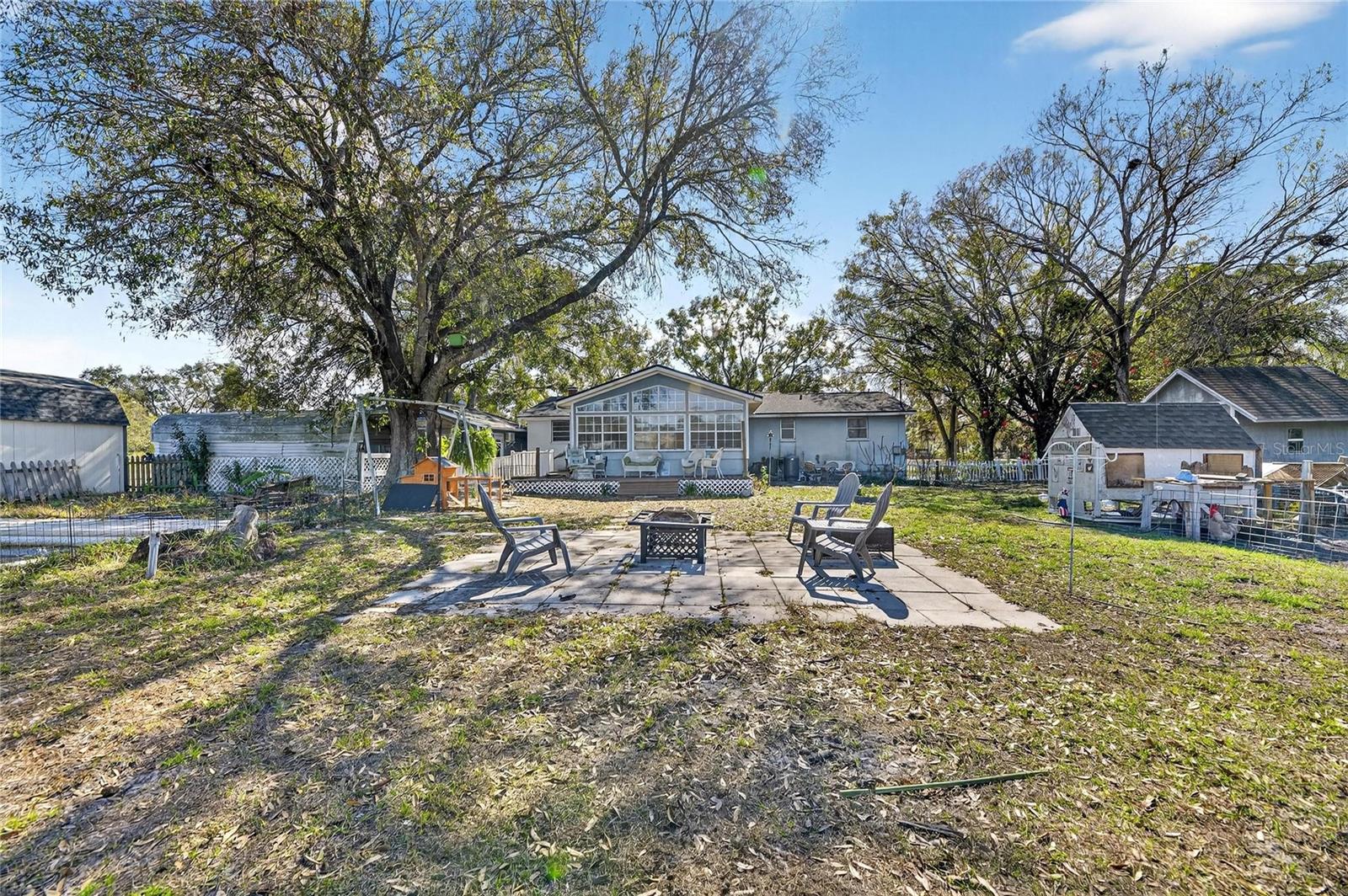 CADRECHA ESTATES - Residential