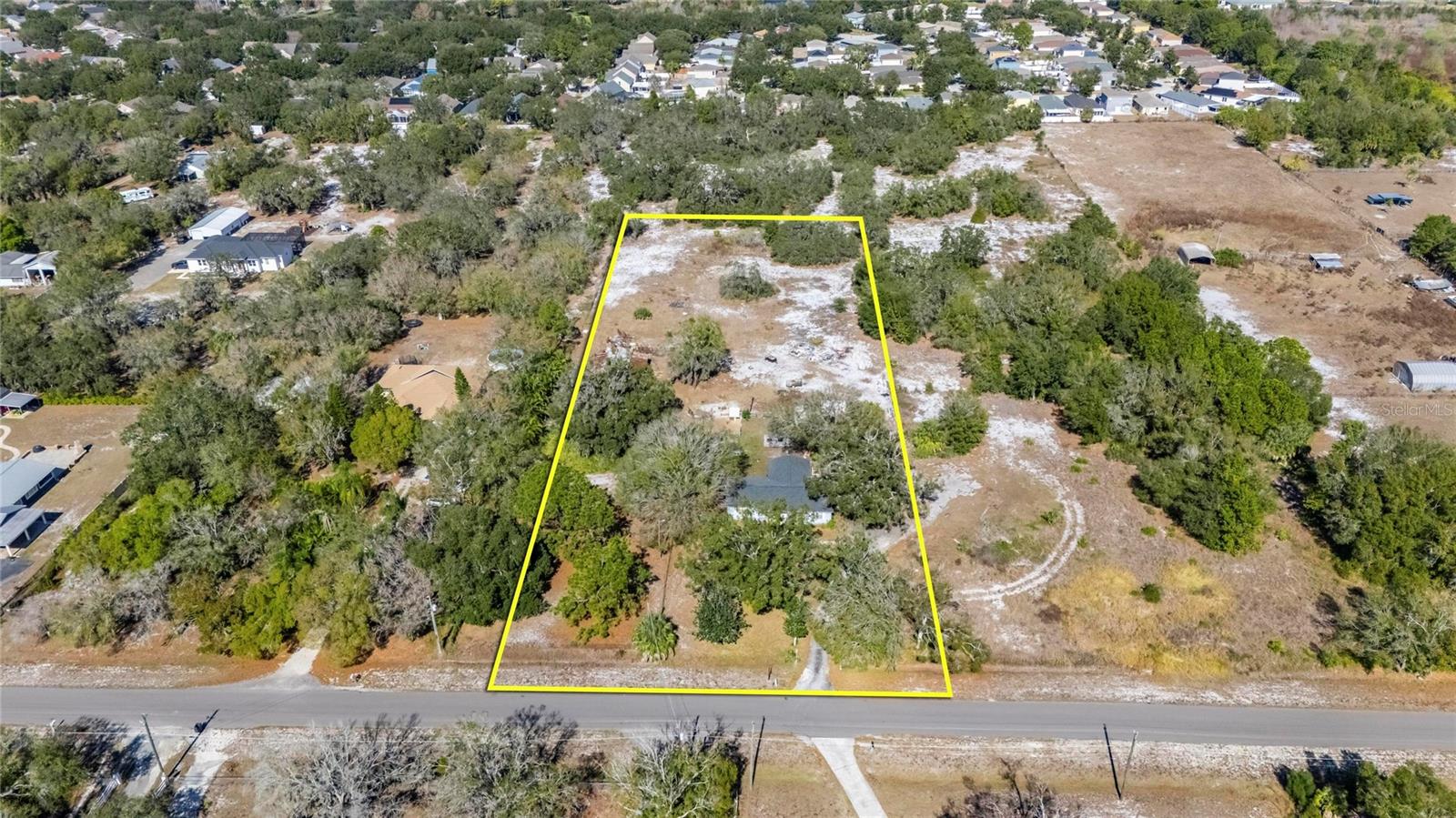 CADRECHA ESTATES - Residential