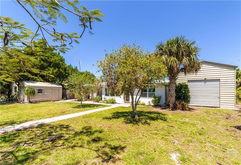 1014 E ANCHOR LANE