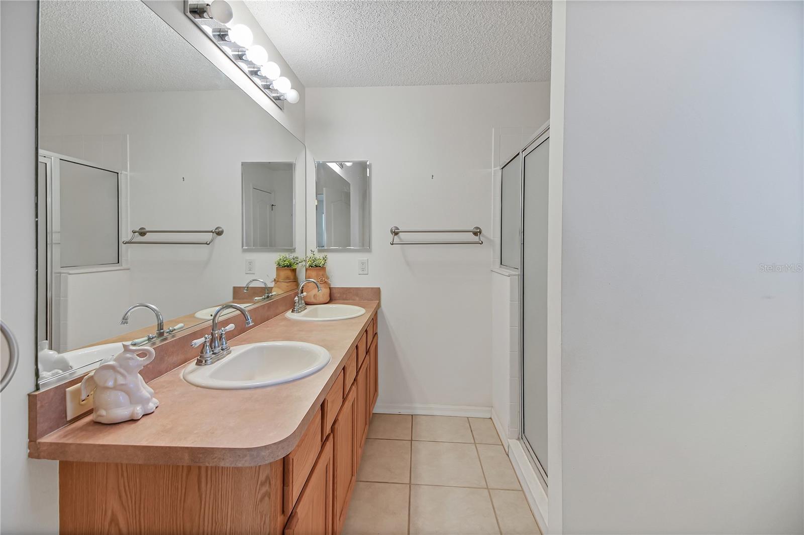 SPRING ARBOR VILLAGE - Residential