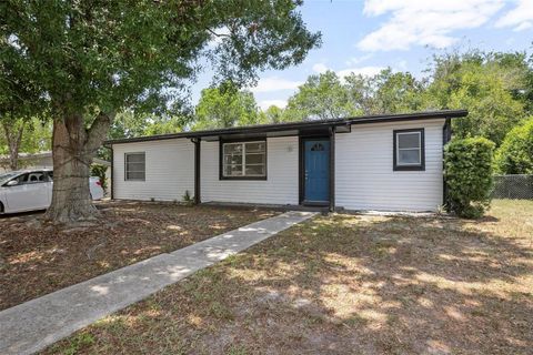 2434 BARBAROSSA AVENUE DELTONA FL 32738