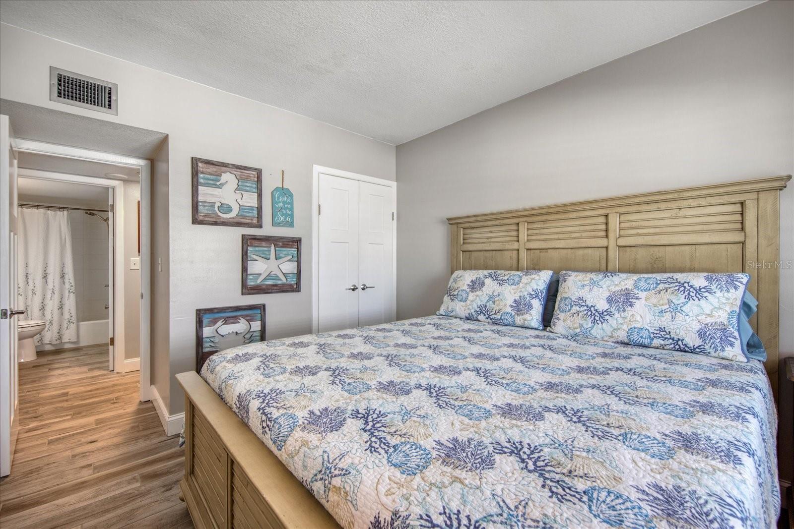 TOWER ISLE CONDO - Residential
