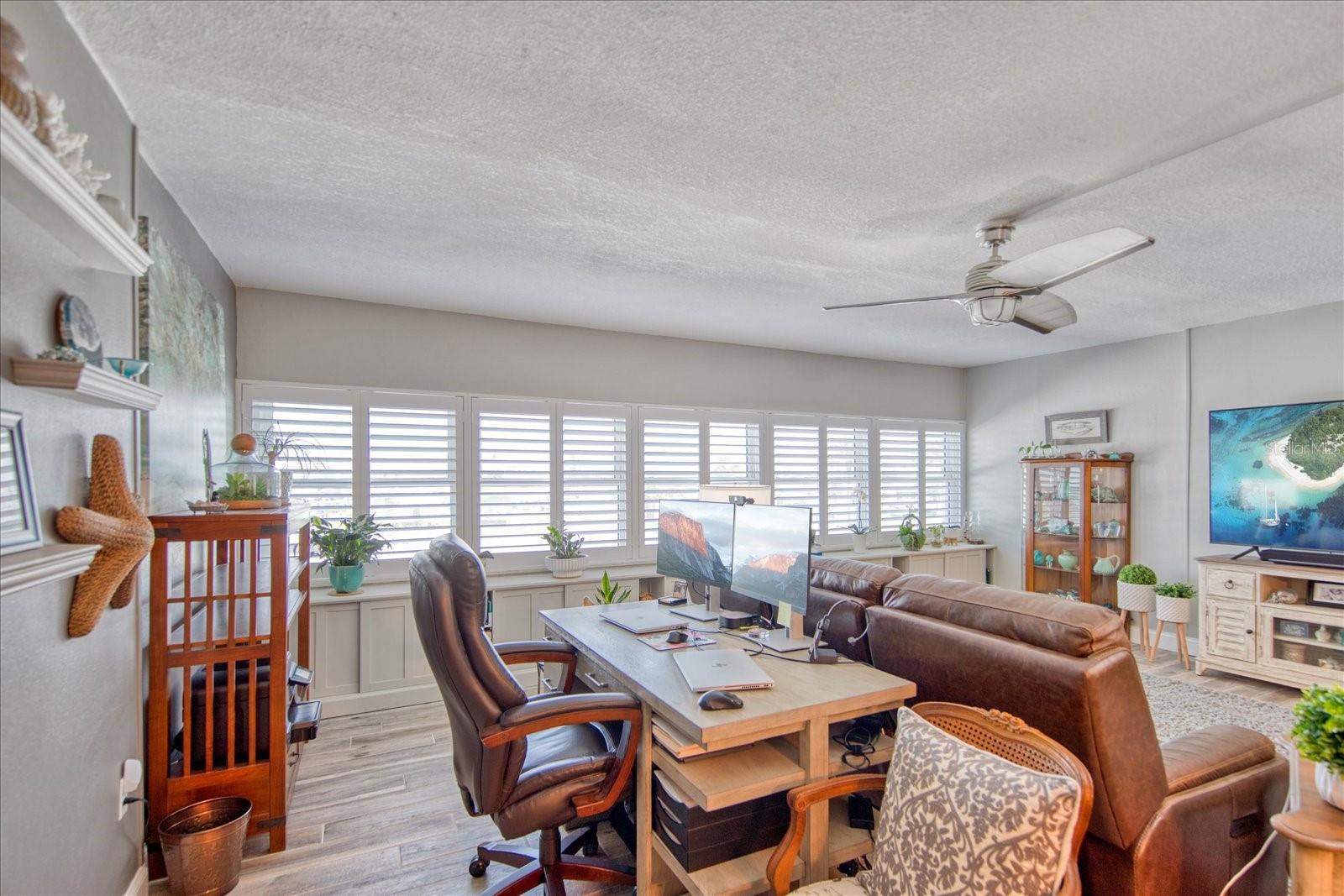 TOWER ISLE CONDO - Residential