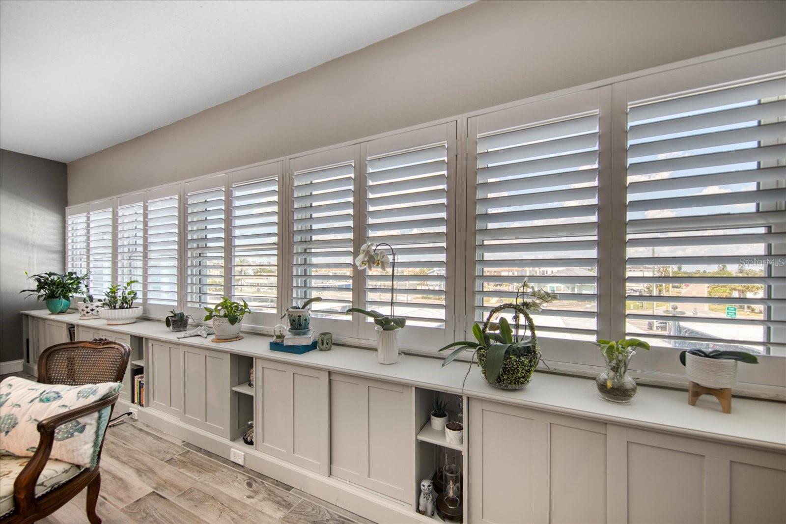 TOWER ISLE CONDO - Residential