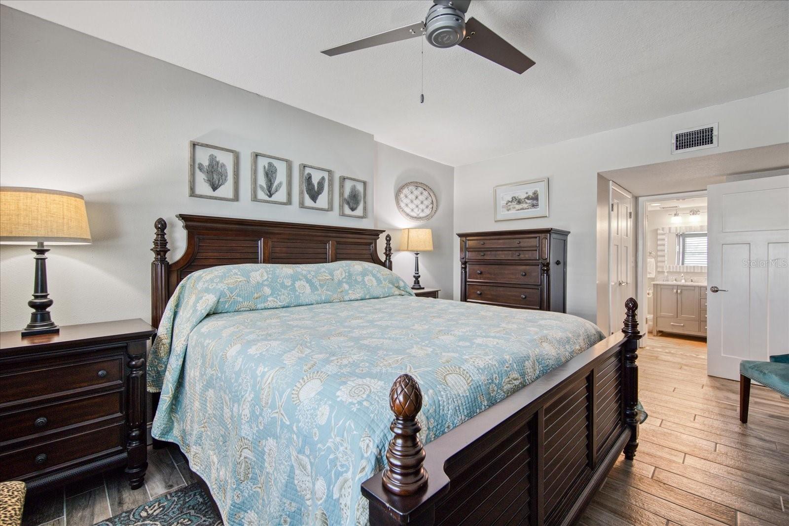 TOWER ISLE CONDO - Residential