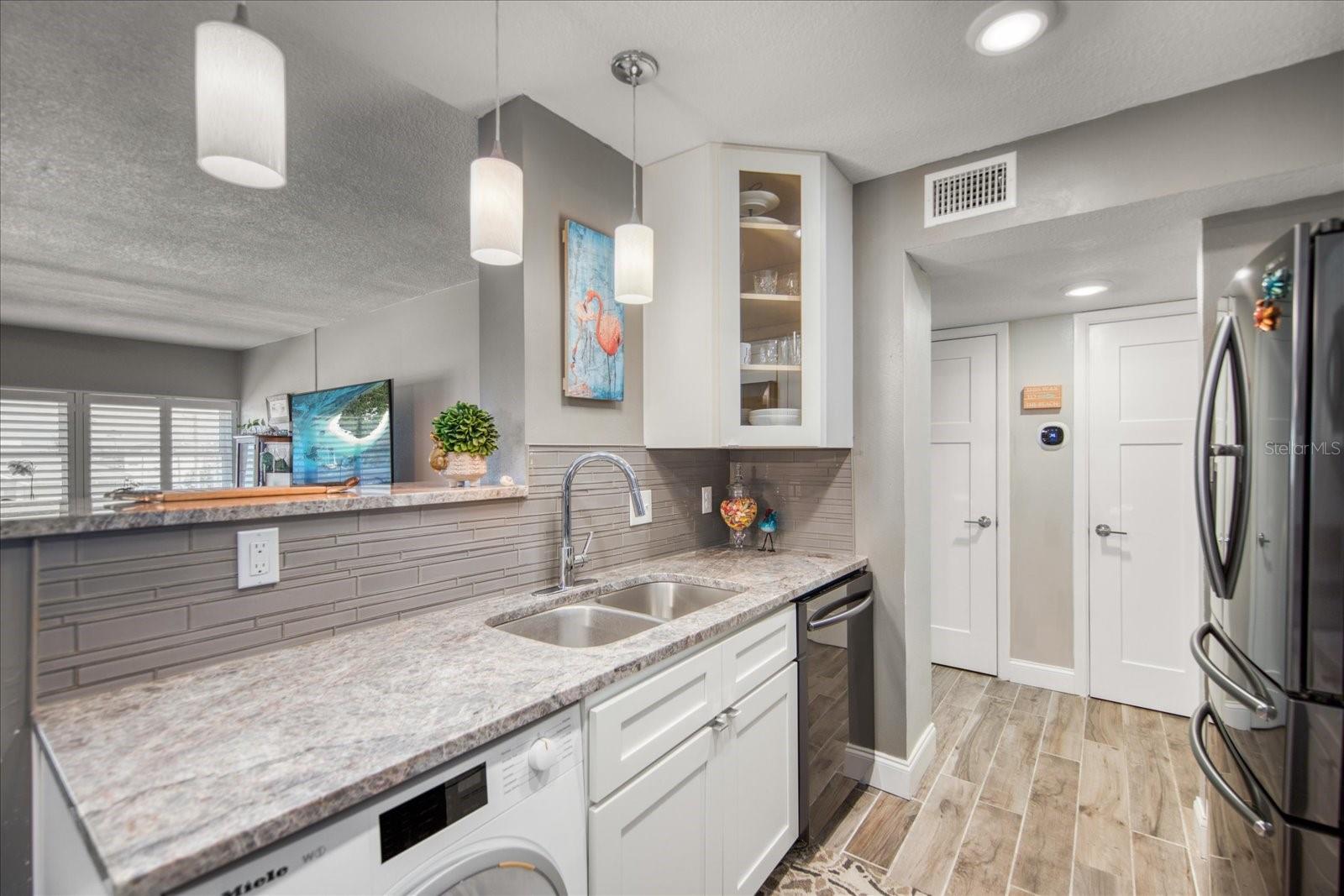 TOWER ISLE CONDO - Residential
