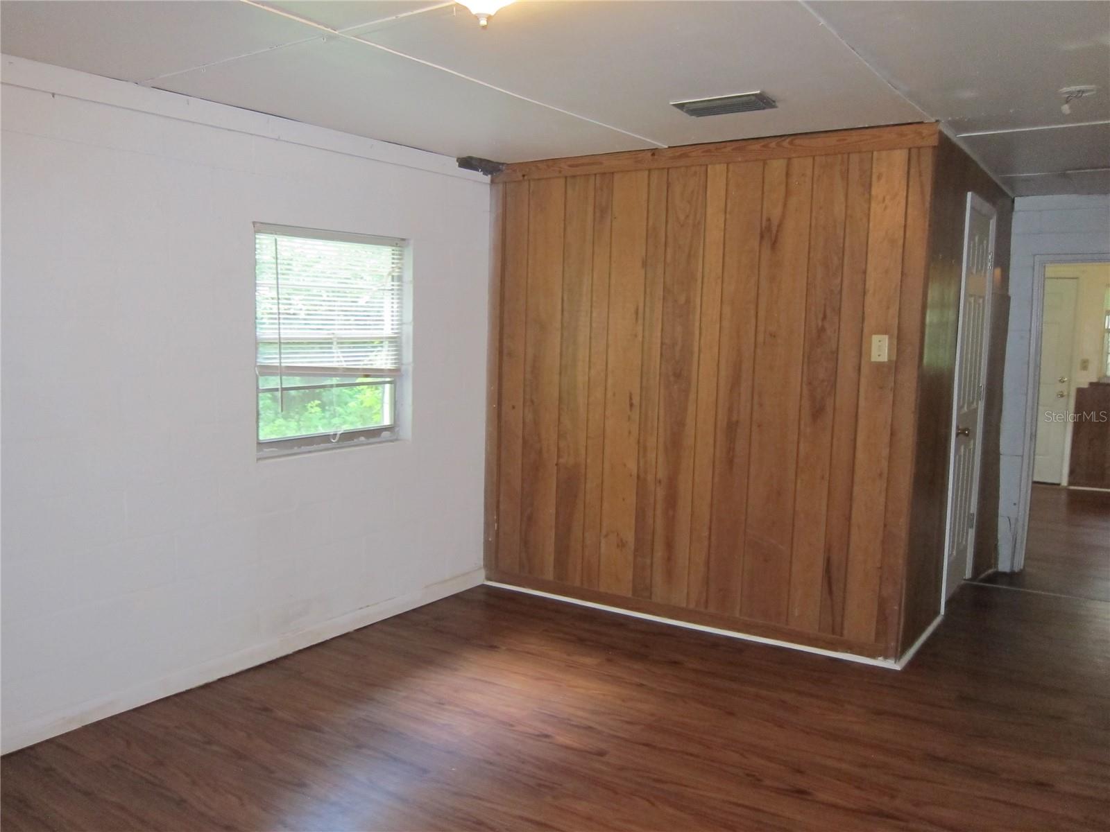HISBICUS PARK - Residential Lease