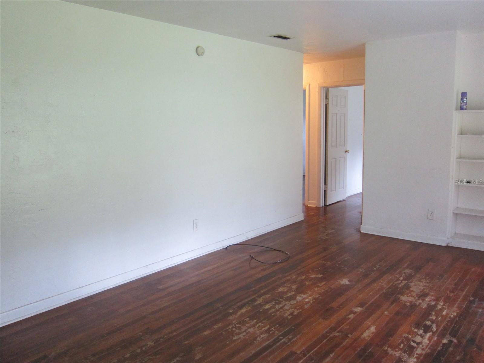 HISBICUS PARK - Residential Lease