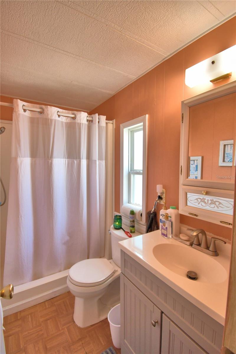 OAKWOOD ESTATES - Residential