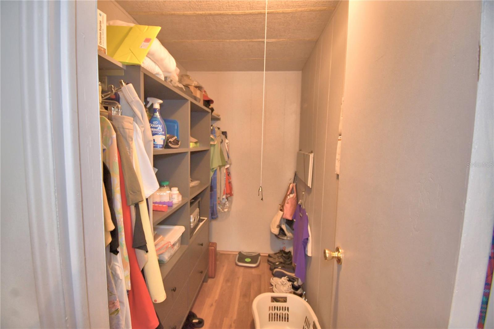 OAKWOOD ESTATES - Residential