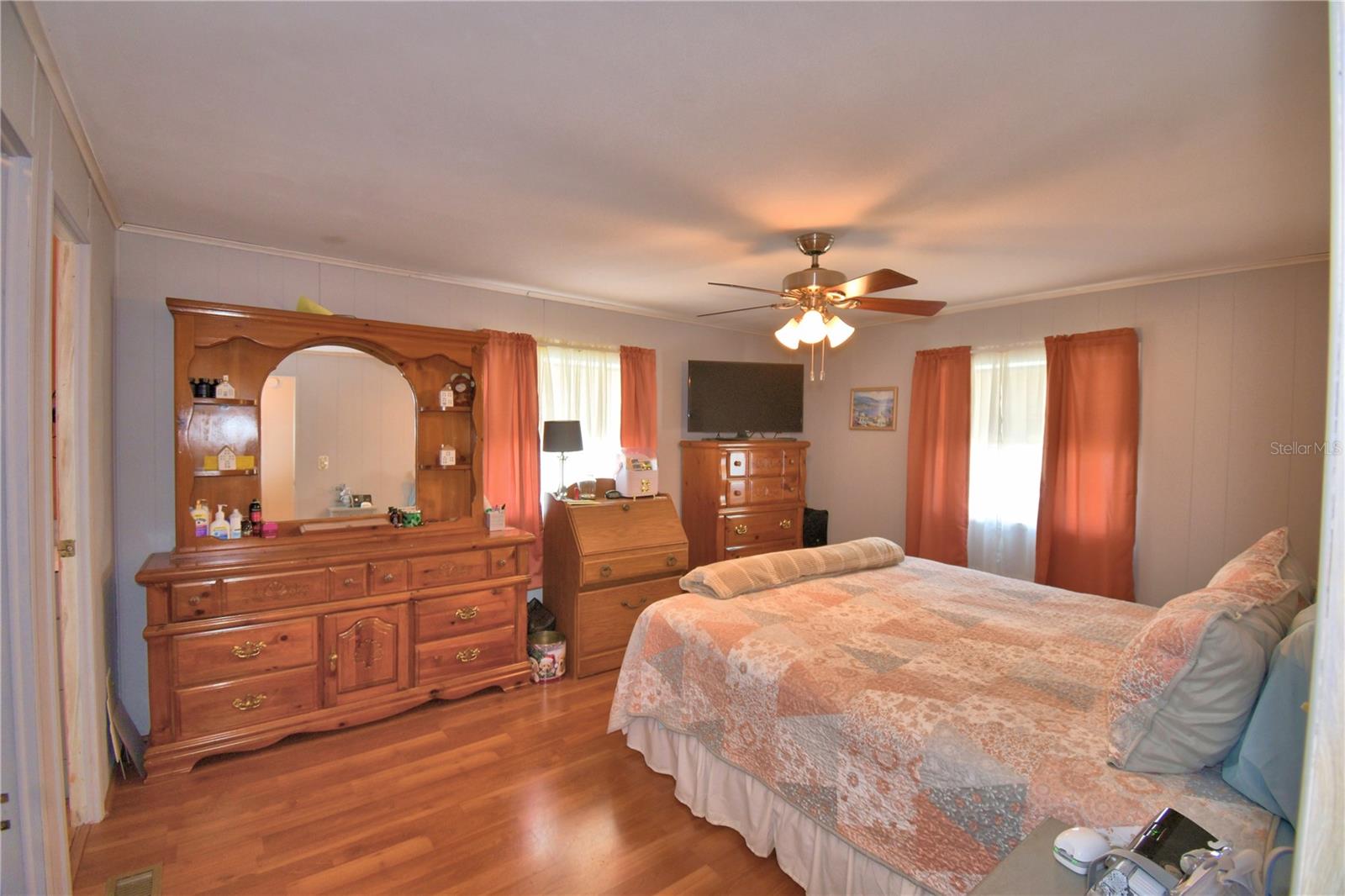 OAKWOOD ESTATES - Residential