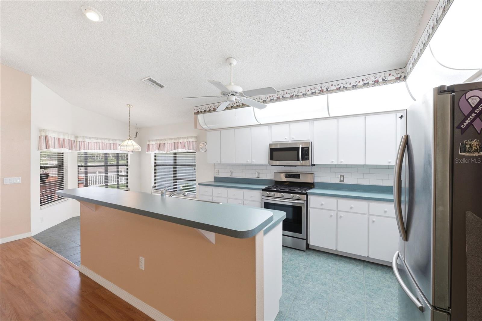 WELLINGTON AT SEVEN HILLS PH 1 - Residential