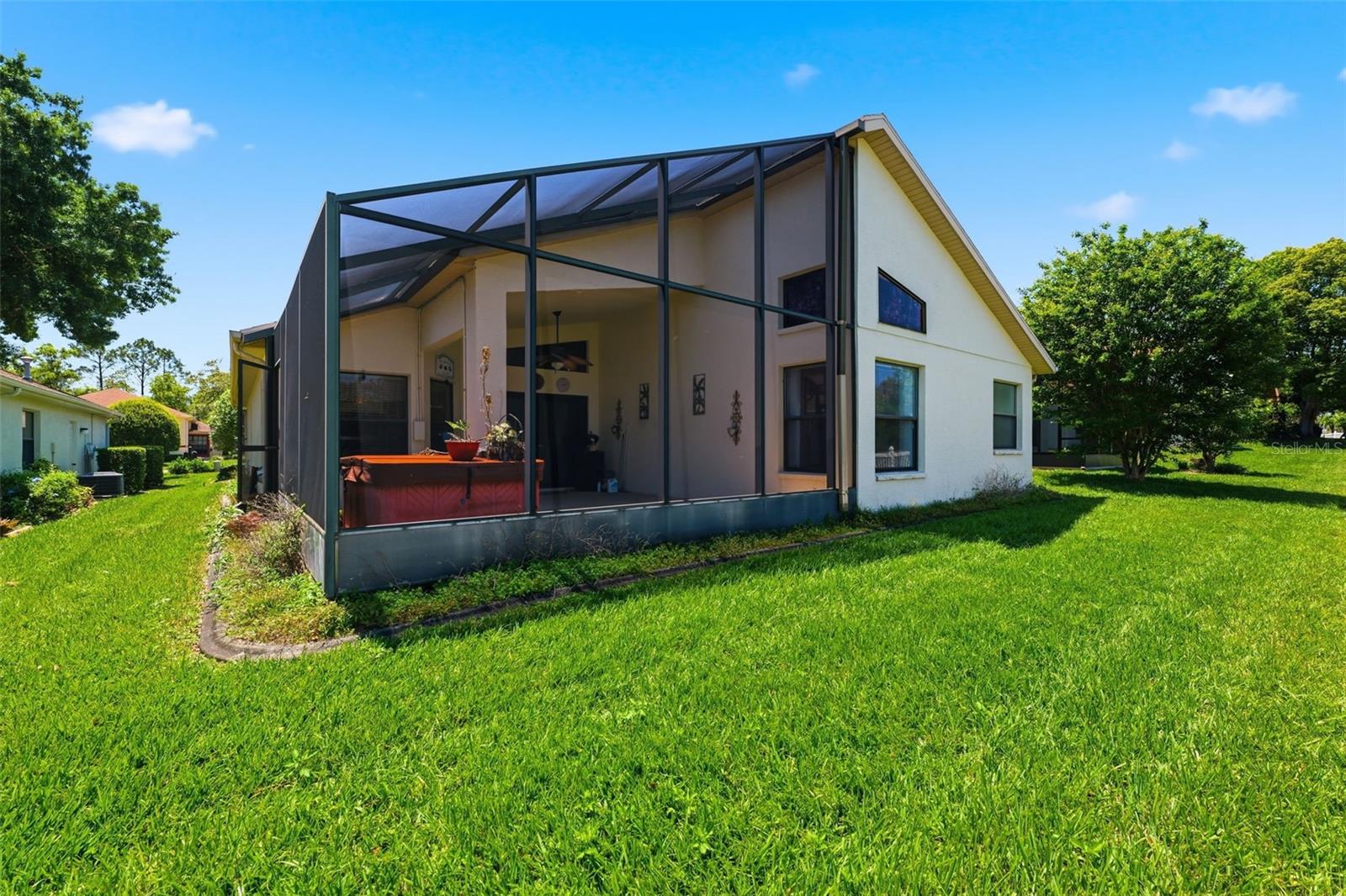 WELLINGTON AT SEVEN HILLS PH 1 - Residential