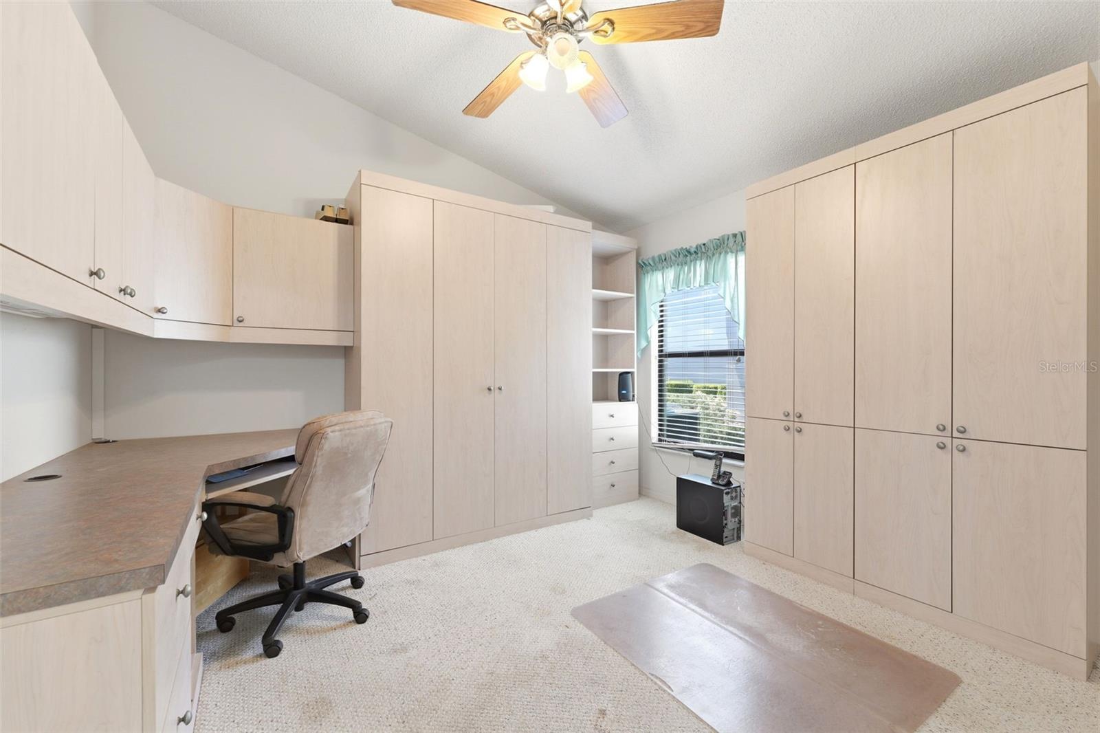 WELLINGTON AT SEVEN HILLS PH 1 - Residential