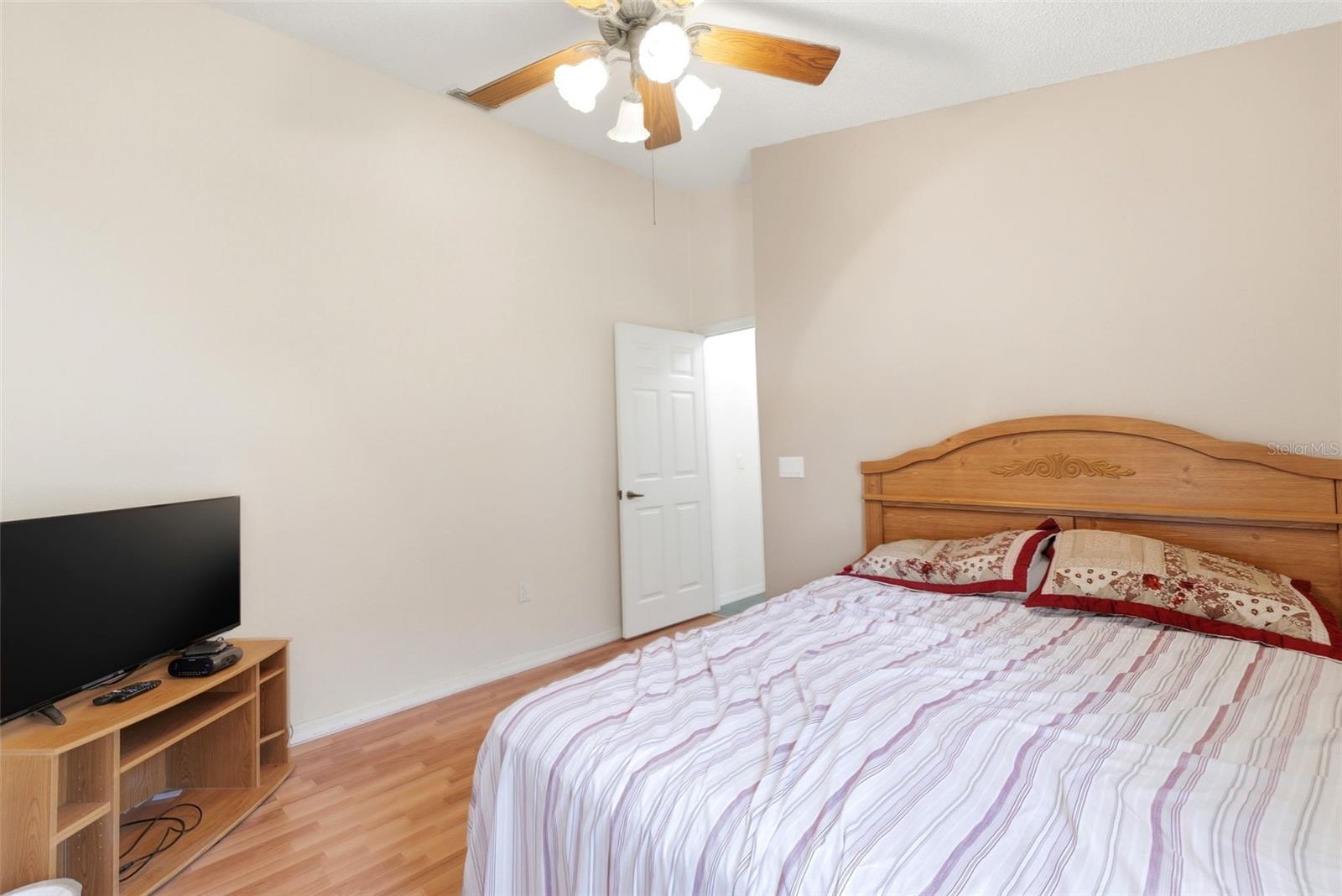 WELLINGTON AT SEVEN HILLS PH 1 - Residential