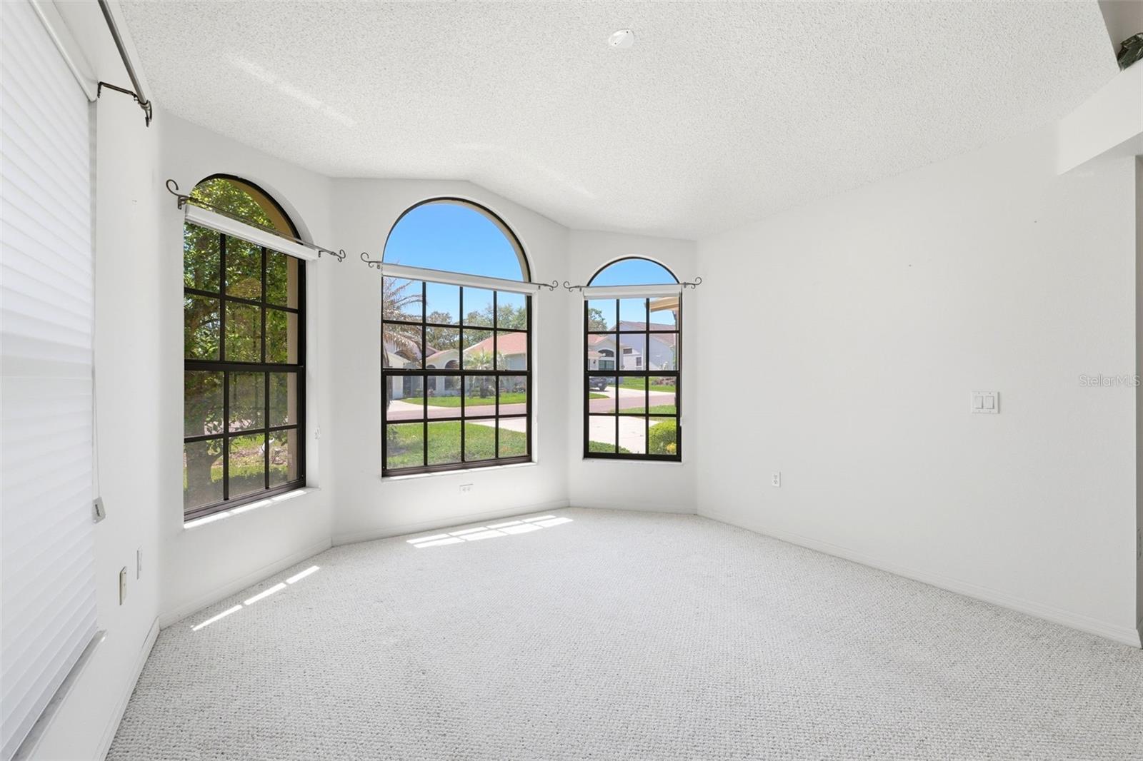 WELLINGTON AT SEVEN HILLS PH 1 - Residential