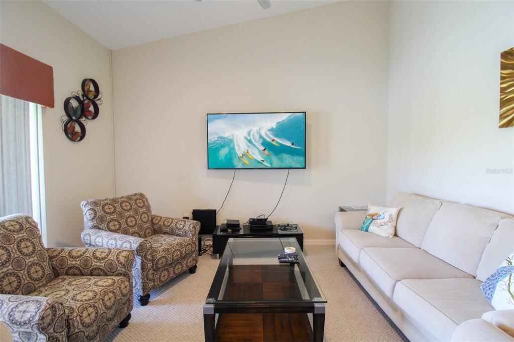 VERANDA 3 AT HERITAGE OAKS - Residential Lease