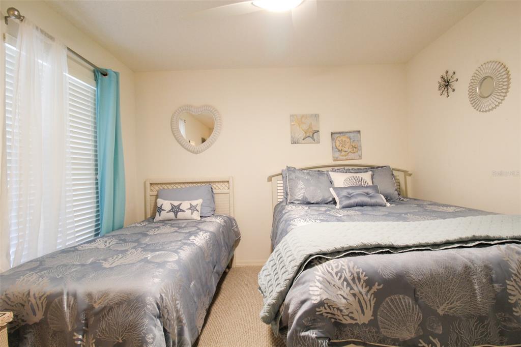 VERANDA 3 AT HERITAGE OAKS - Residential Lease