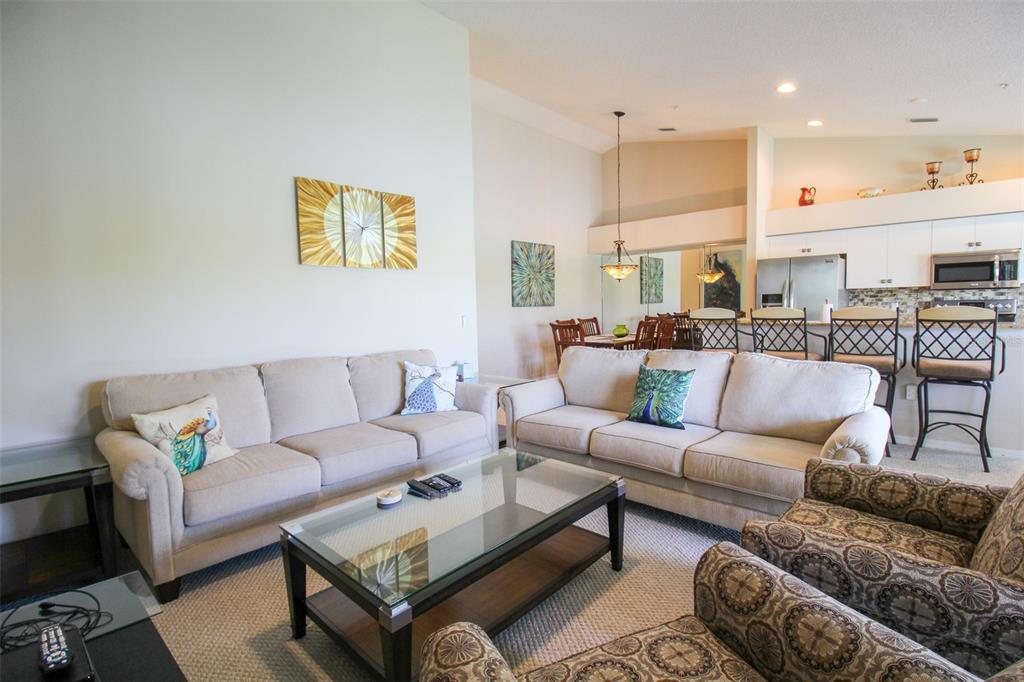 VERANDA 3 AT HERITAGE OAKS - Residential Lease