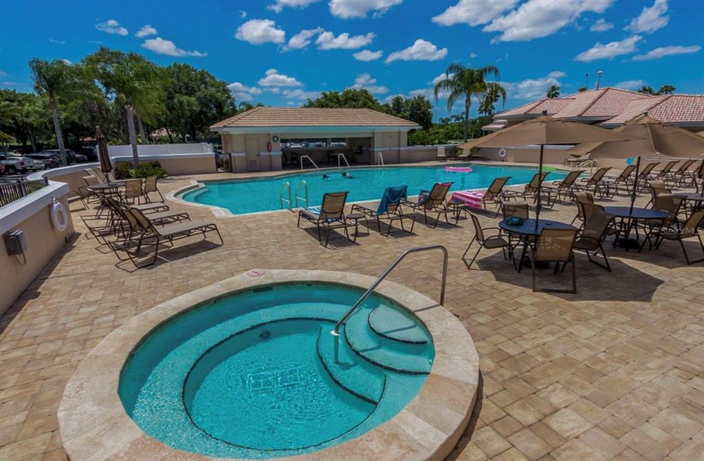 VERANDA 3 AT HERITAGE OAKS - Residential Lease