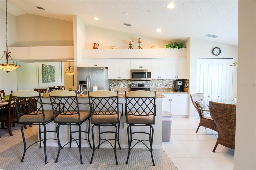 VERANDA 3 AT HERITAGE OAKS - Residential Lease