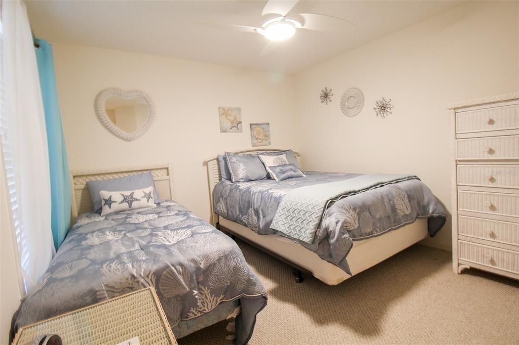 VERANDA 3 AT HERITAGE OAKS - Residential Lease