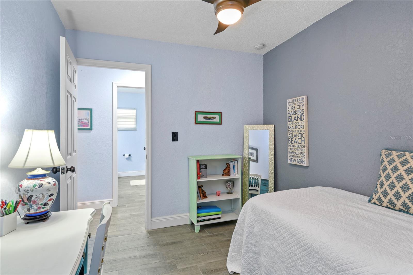 COLLEGE PARK CC SEC - Residential