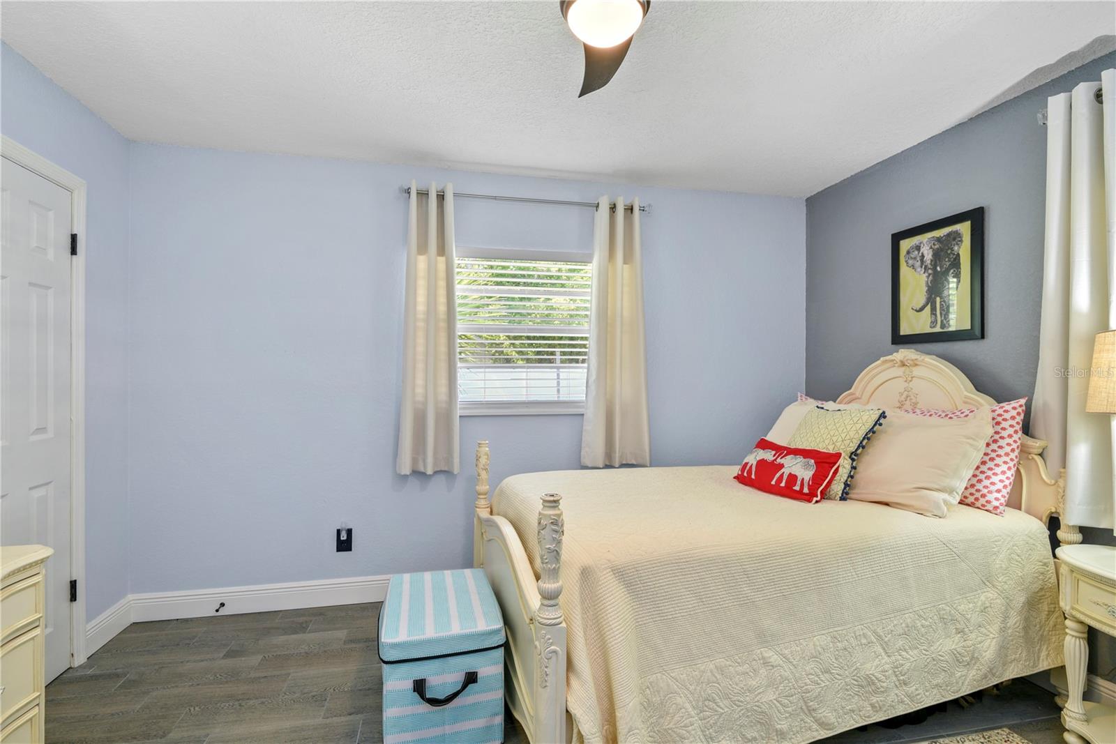 COLLEGE PARK CC SEC - Residential