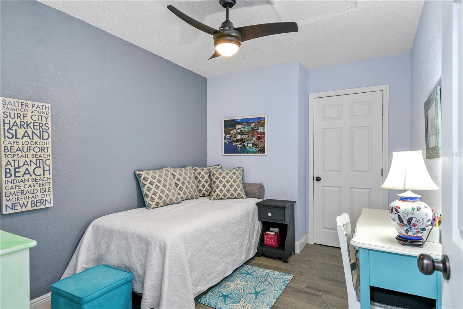 COLLEGE PARK CC SEC - Residential