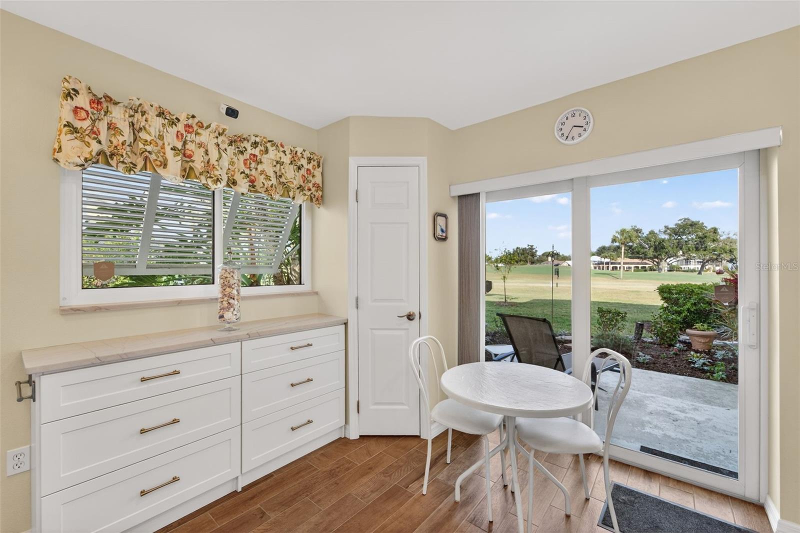 WESTCHESTER GARDEN & PLAN - Residential