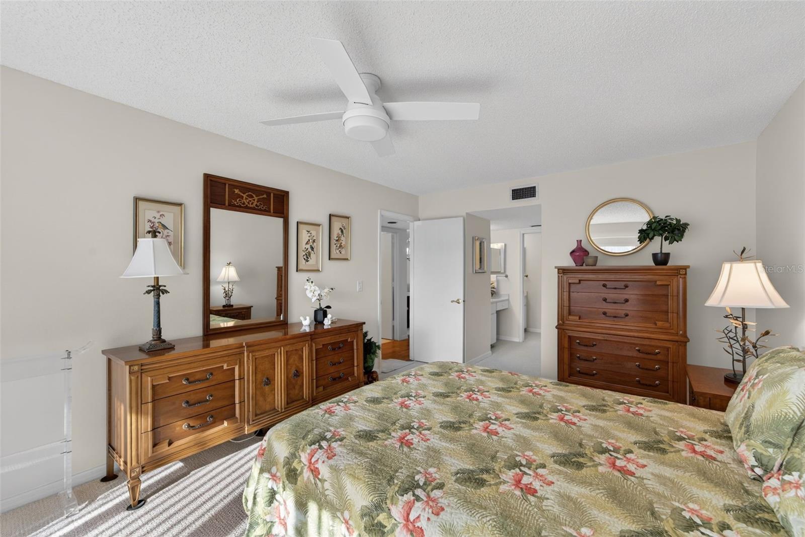 WESTCHESTER GARDEN & PLAN - Residential