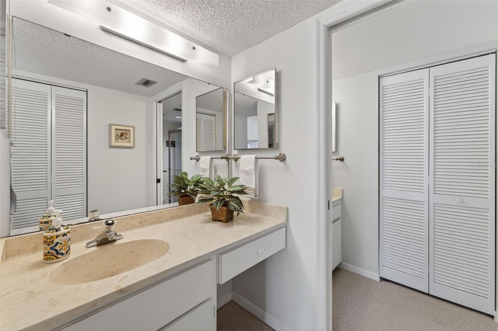 WESTCHESTER GARDEN & PLAN - Residential