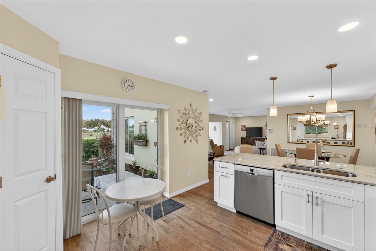 WESTCHESTER GARDEN & PLAN - Residential