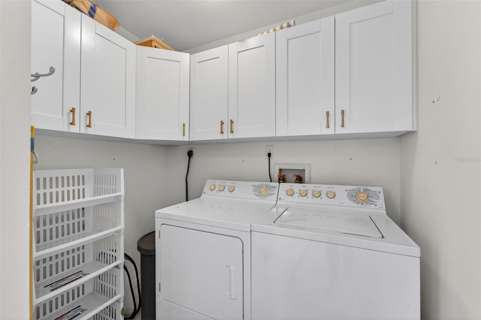 WESTCHESTER GARDEN & PLAN - Residential