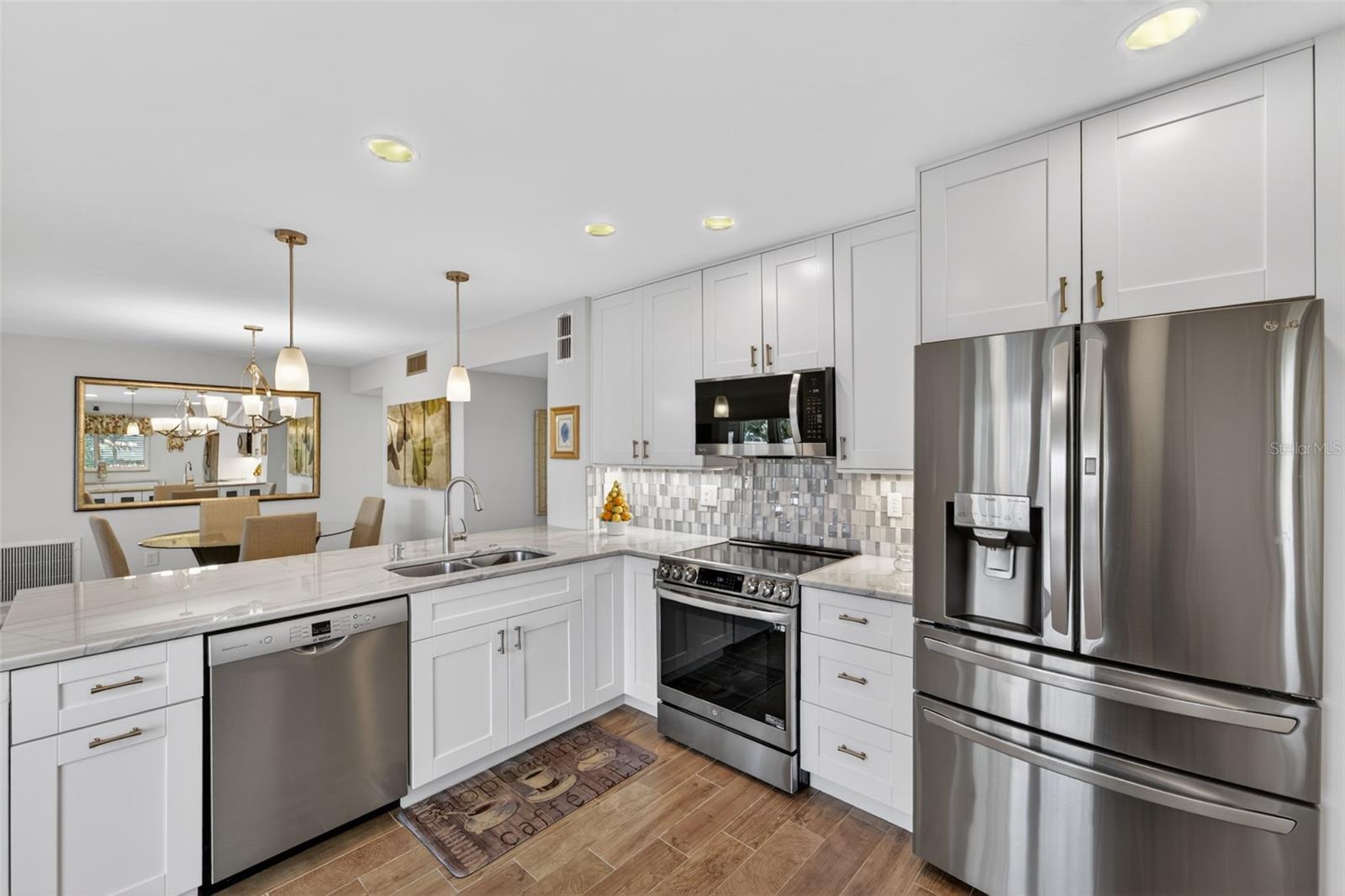 WESTCHESTER GARDEN & PLAN - Residential