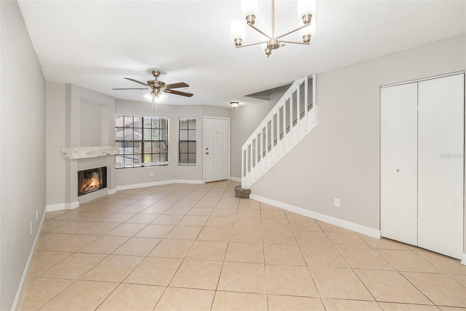 546 NORTHBRIDGE DRIVE