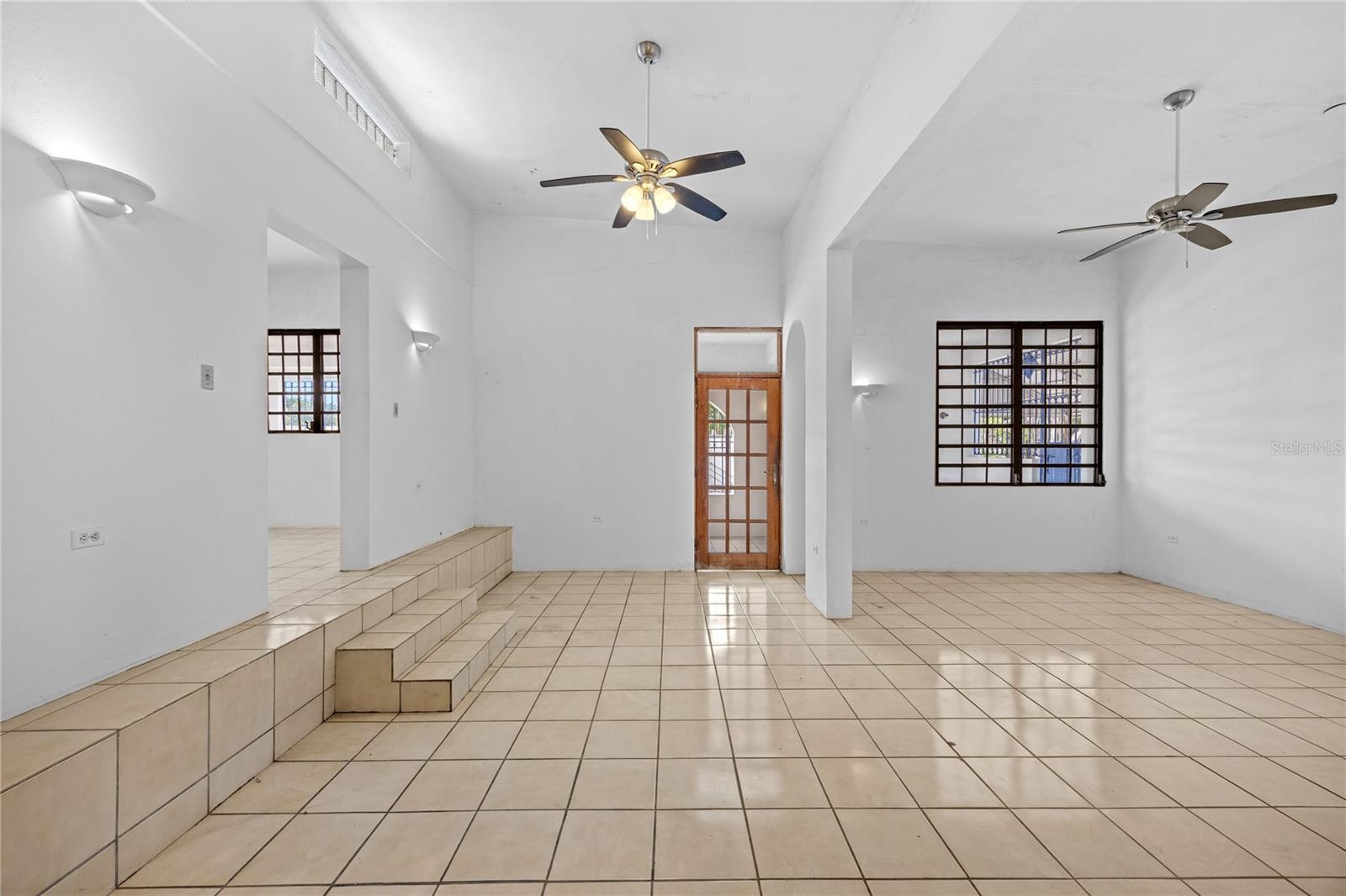 CAPARRA HEIGHTS - Residential Lease