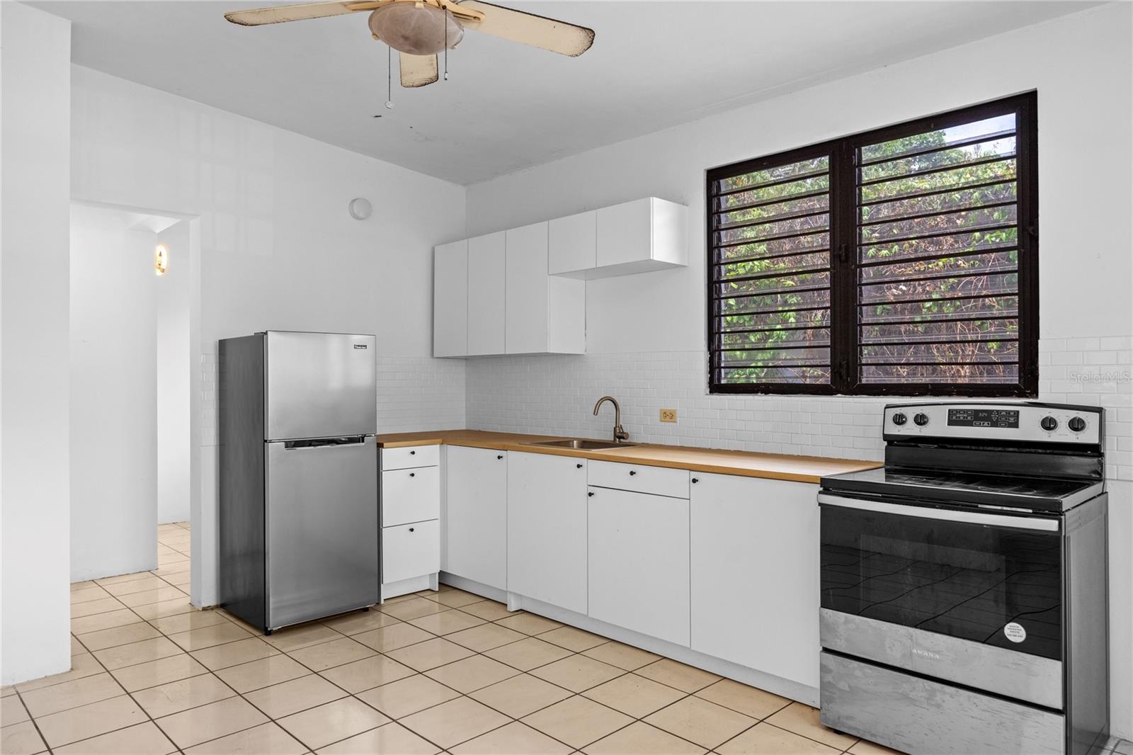 CAPARRA HEIGHTS - Residential Lease