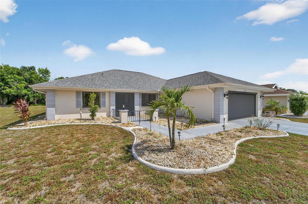 Photo of 1810 New Bedford Drive, Sun City Center, FL 33573 (MLS # TB8433340)