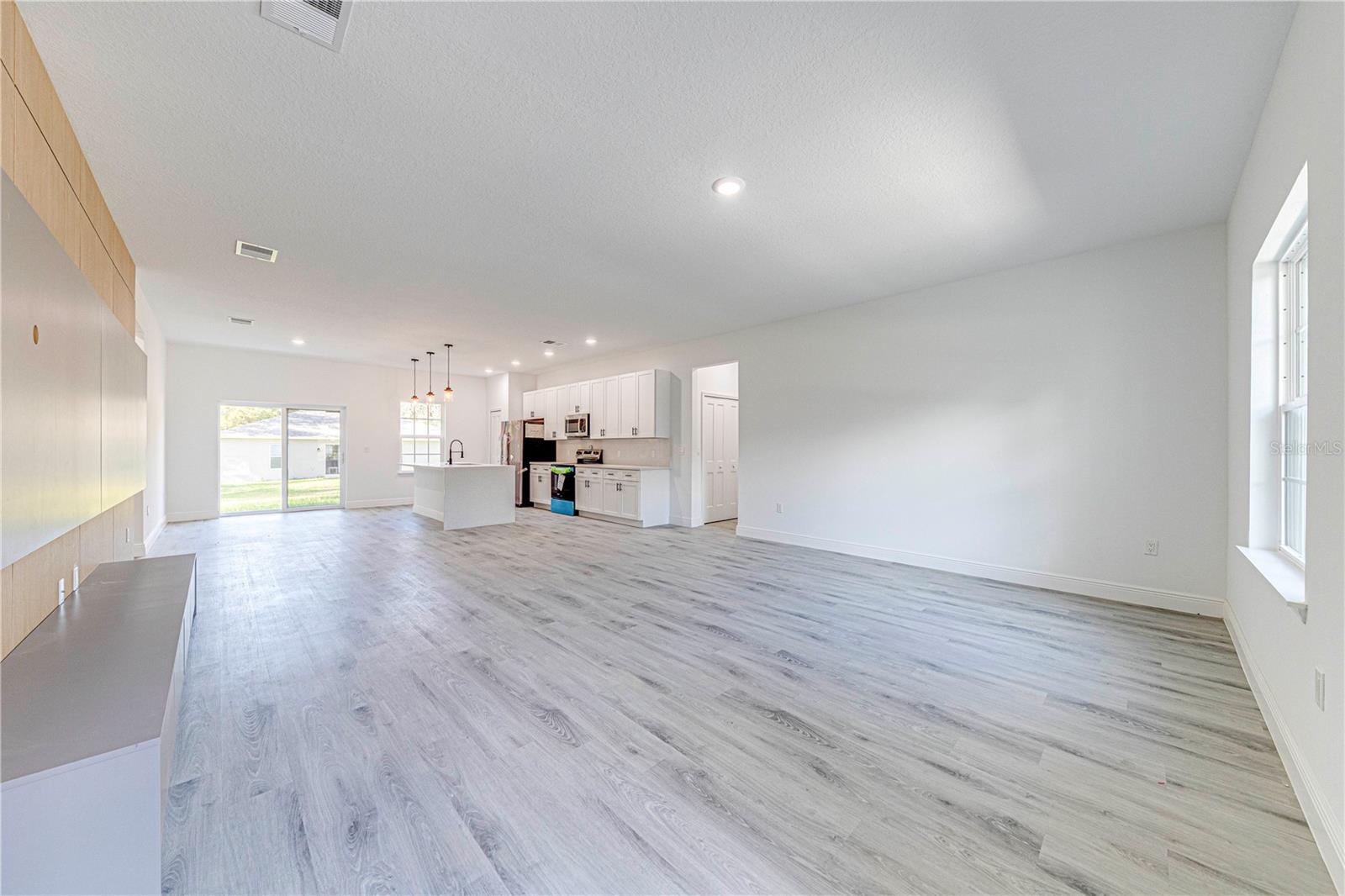 CITRUS SPGS UNIT 20 - Residential