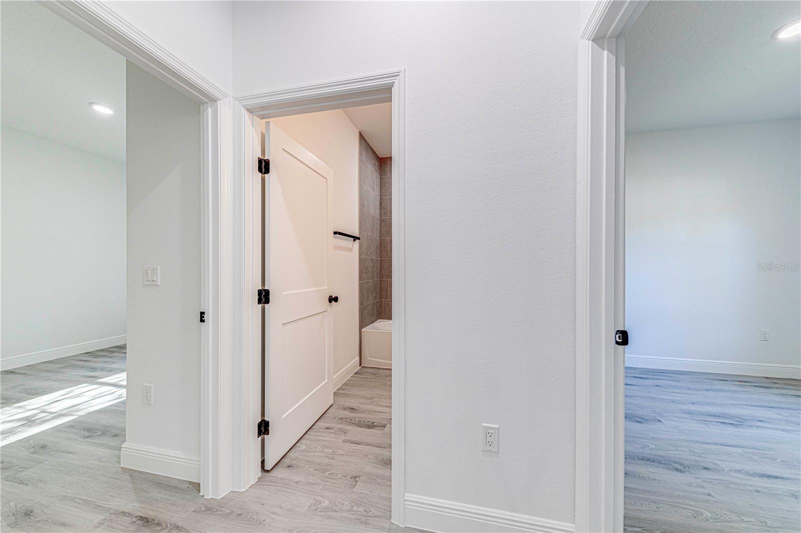 CITRUS SPGS UNIT 20 - Residential