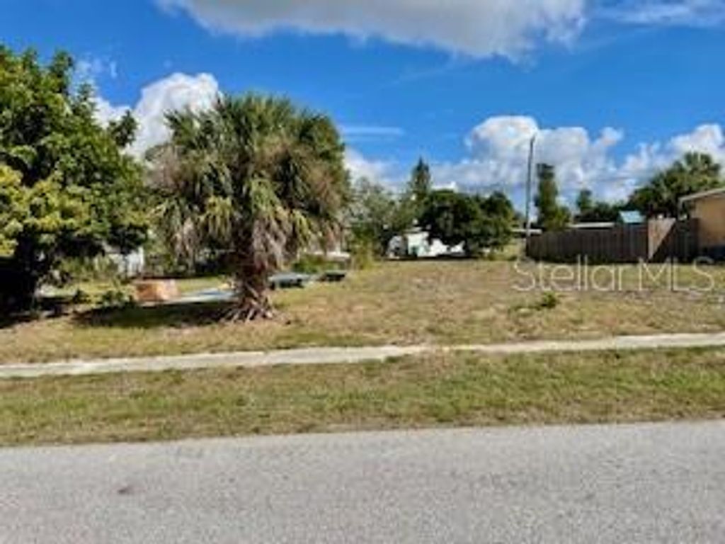 Photo of 3396 Lucerne Terrace, Port Charlotte, FL 33952 (MLS # C7519393)