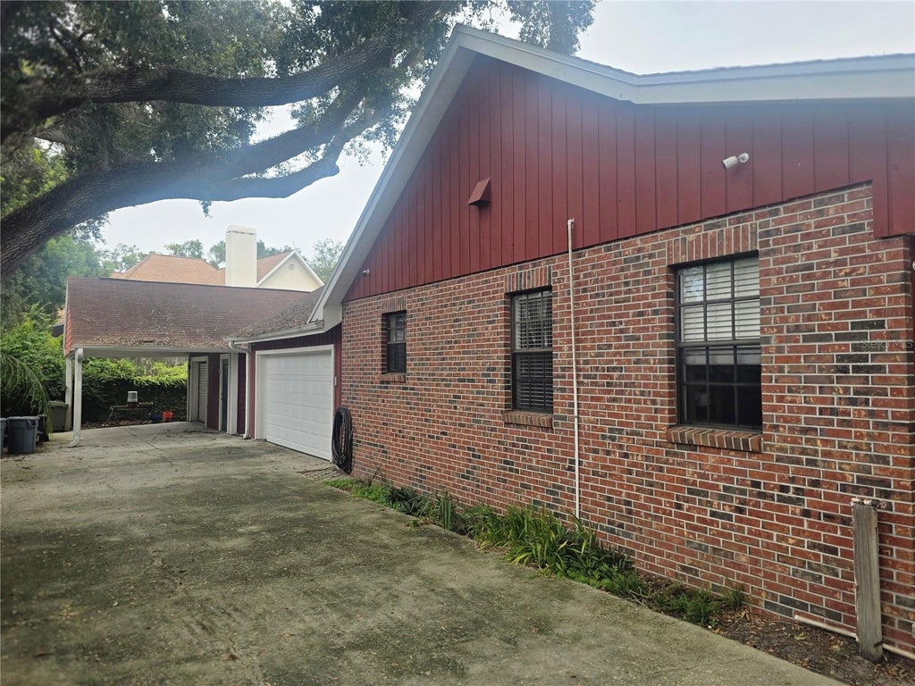 Photo of 2219 Shadehill Court, Tampa, FL 33612 (MLS # TB8553427)