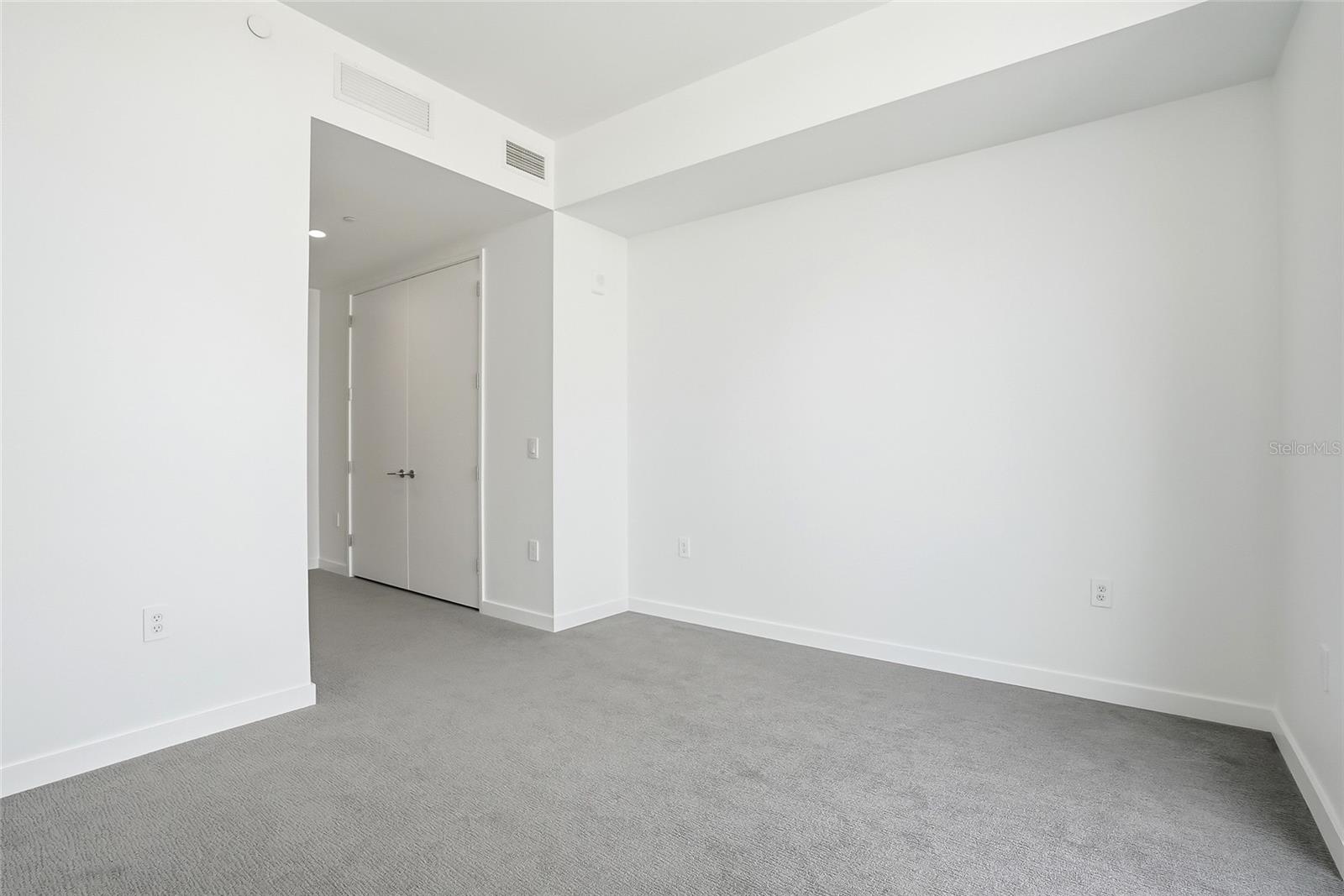 400 CENTRAL - Residential